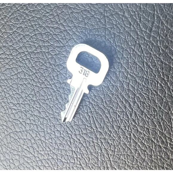 Louis Vuitton Silver Tone Key 318 fits AUTHENTIC Lock only - Picture 4 of 5
